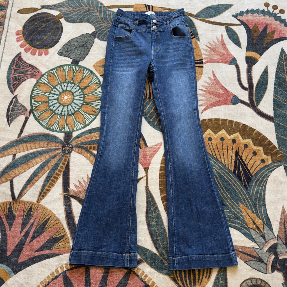 Gianni Bini Medium Blue Flare Jeans